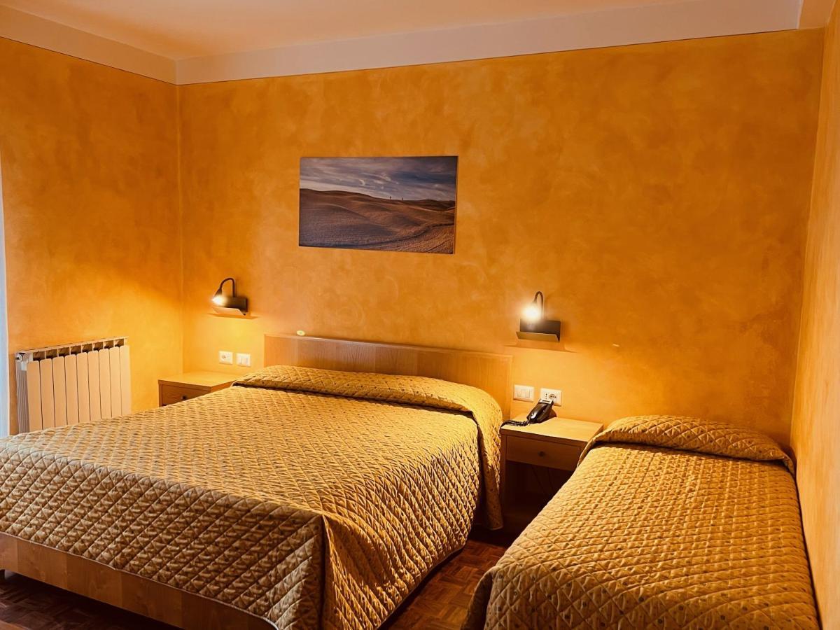 Albergo Di Мурло Екстериор снимка